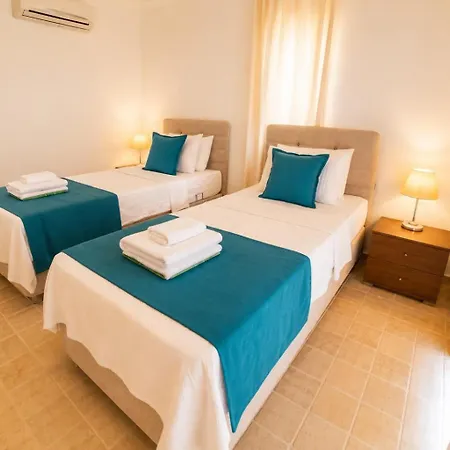 Yagmur * Kalkan